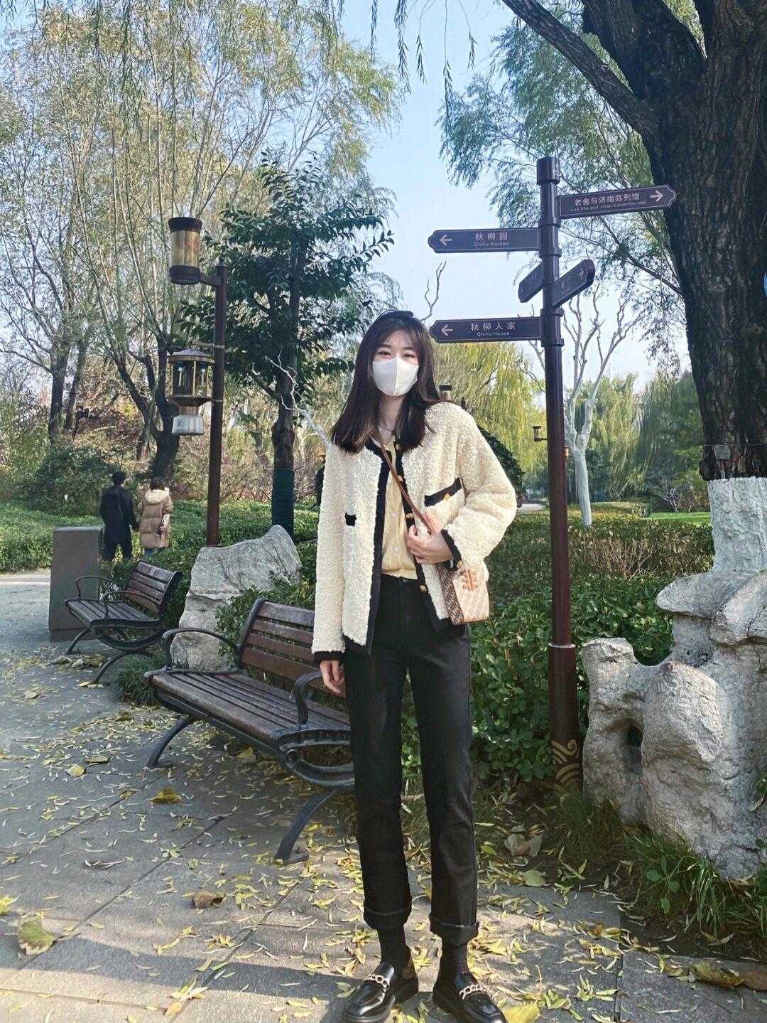 直筒裤 纯黑色直筒牛仔裤yyds!上班族、学生党都能穿,你也千万别错过