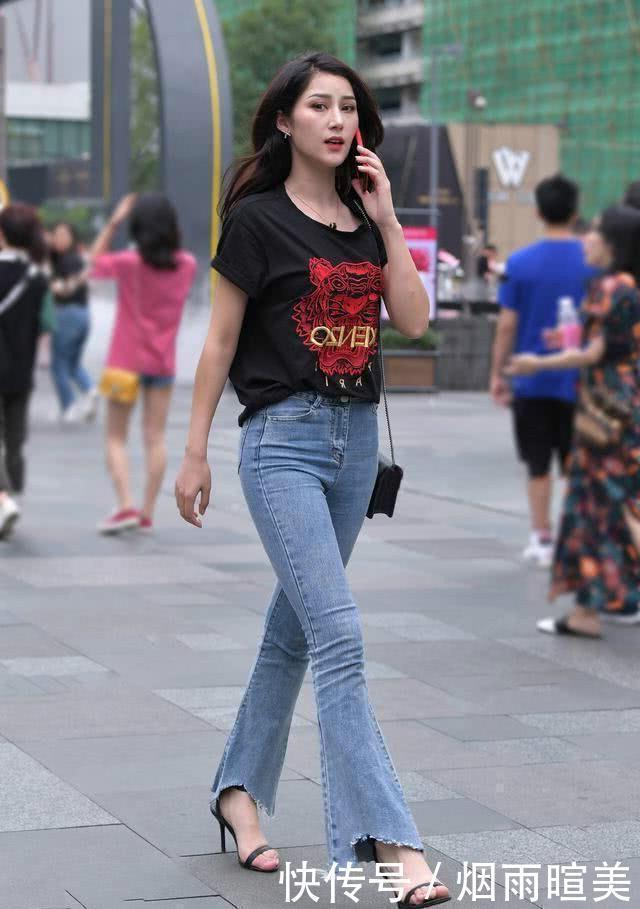 被穿得烂大街的牛仔裤,突然反转,小姐姐实在太懂了