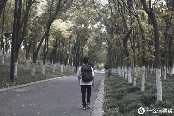 生活仓|一款完全符合我想象的完美旅行包——地平线8号旅行机能包