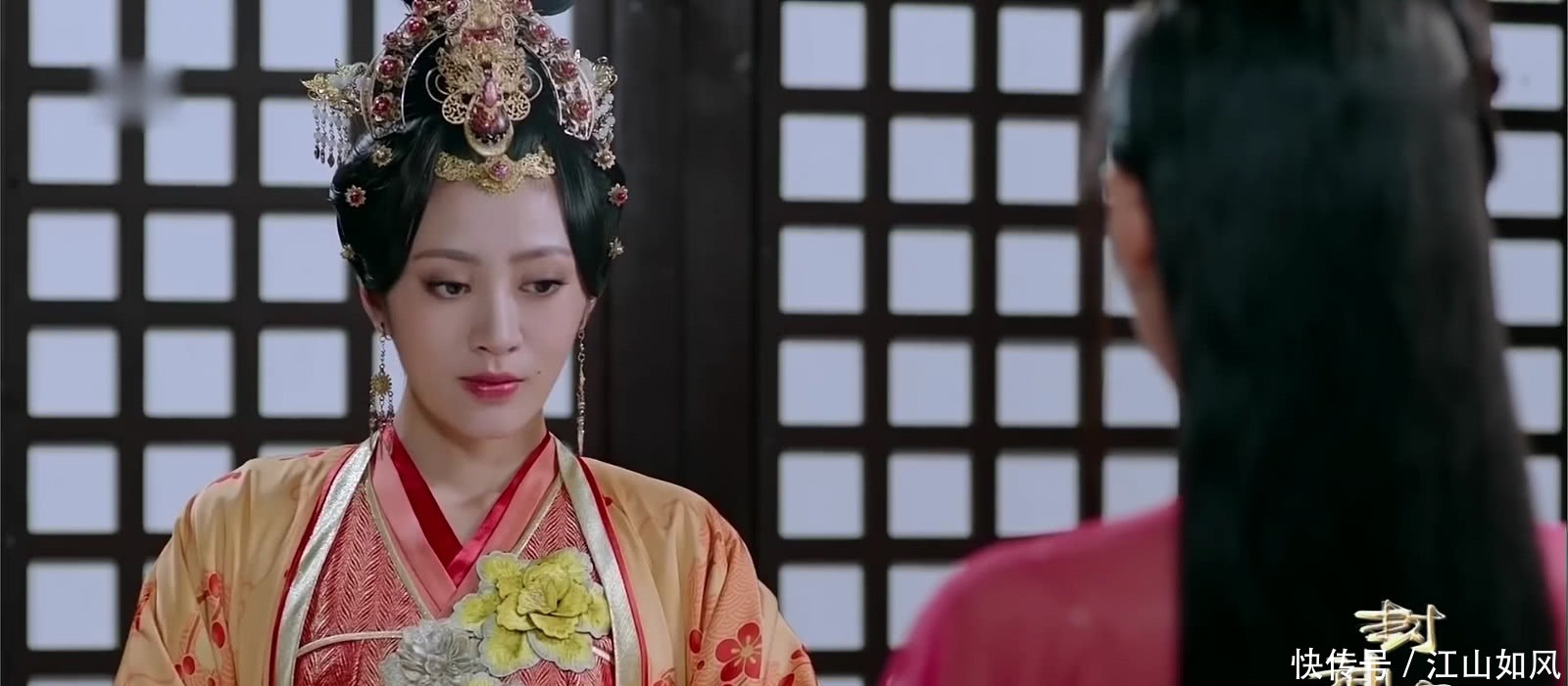 封神演义黄妃被东伯侯斩杀,报昔日女儿