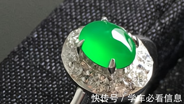 网购 购买翡翠一定要注意,网购时也要选择慎重,防止买到假货!