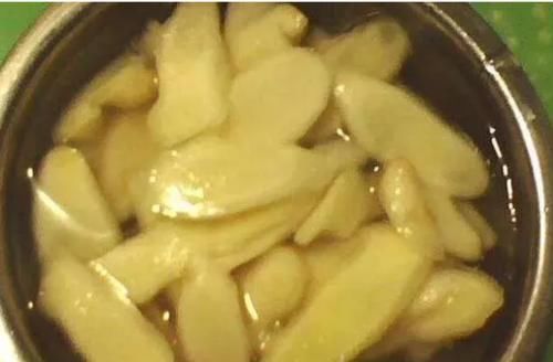 猪肚|“1勺糖、2片姜”，老祖宗传下来的东西，竟可以治这么多病！