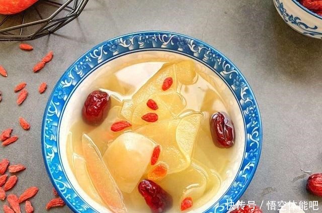 小孩内热上火，用苹果加这2种食材煲糖水，甜润