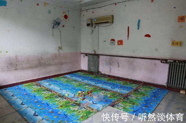 幼儿园|“妈妈我难受”,放学后3岁女儿紧抓着裤子,妈妈脱下后当场报警