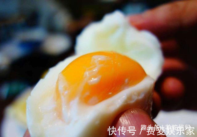 月子病|坐月子期间,妈妈坚持“2吃1不吃”,不仅母乳好还没月子病