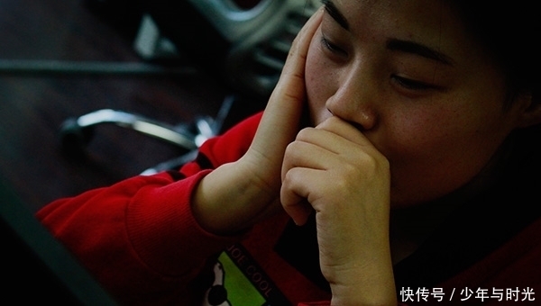 头皮屑是从哪里来的,为什么有些人头皮屑多?