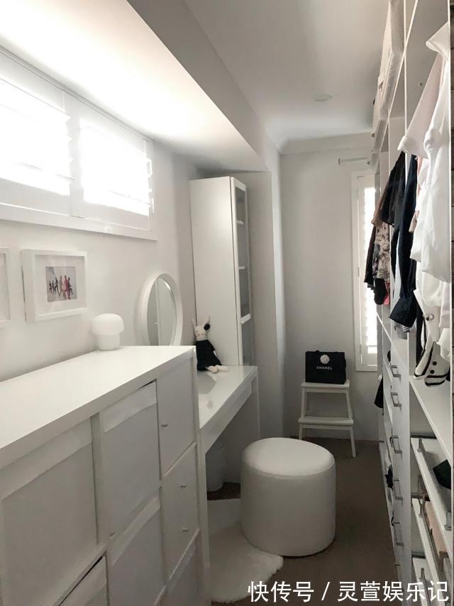 白墙|大学教授全款买152㎡,只刷白墙贴白砖,和媳妇入住5年还这么干净