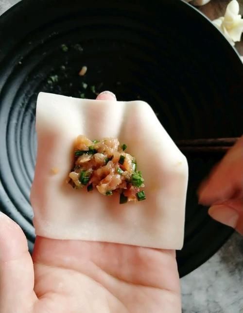来碗猪肉馄饨:保证一天都回香无穷,做法并不复杂