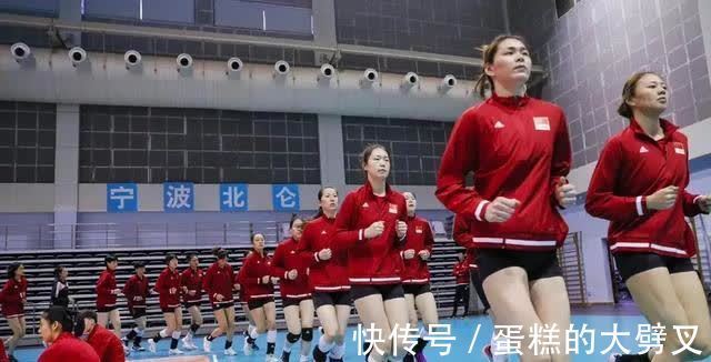 美女|最佳二传未参加国家队集训,美女队长回应质疑:调养身体暂缓回归