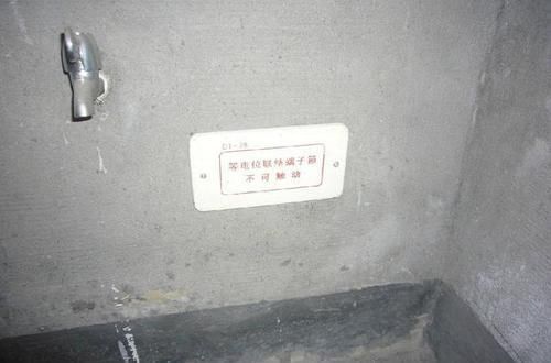 卫生间|装修卫生间万万要安装这个东西,我家当初没装,后悔到想拆房