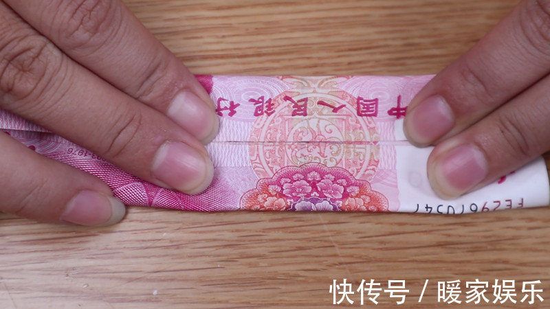 钞票|钞票上一定要滴一滴水，可惜知道的人不多，学会了记得告诉家人