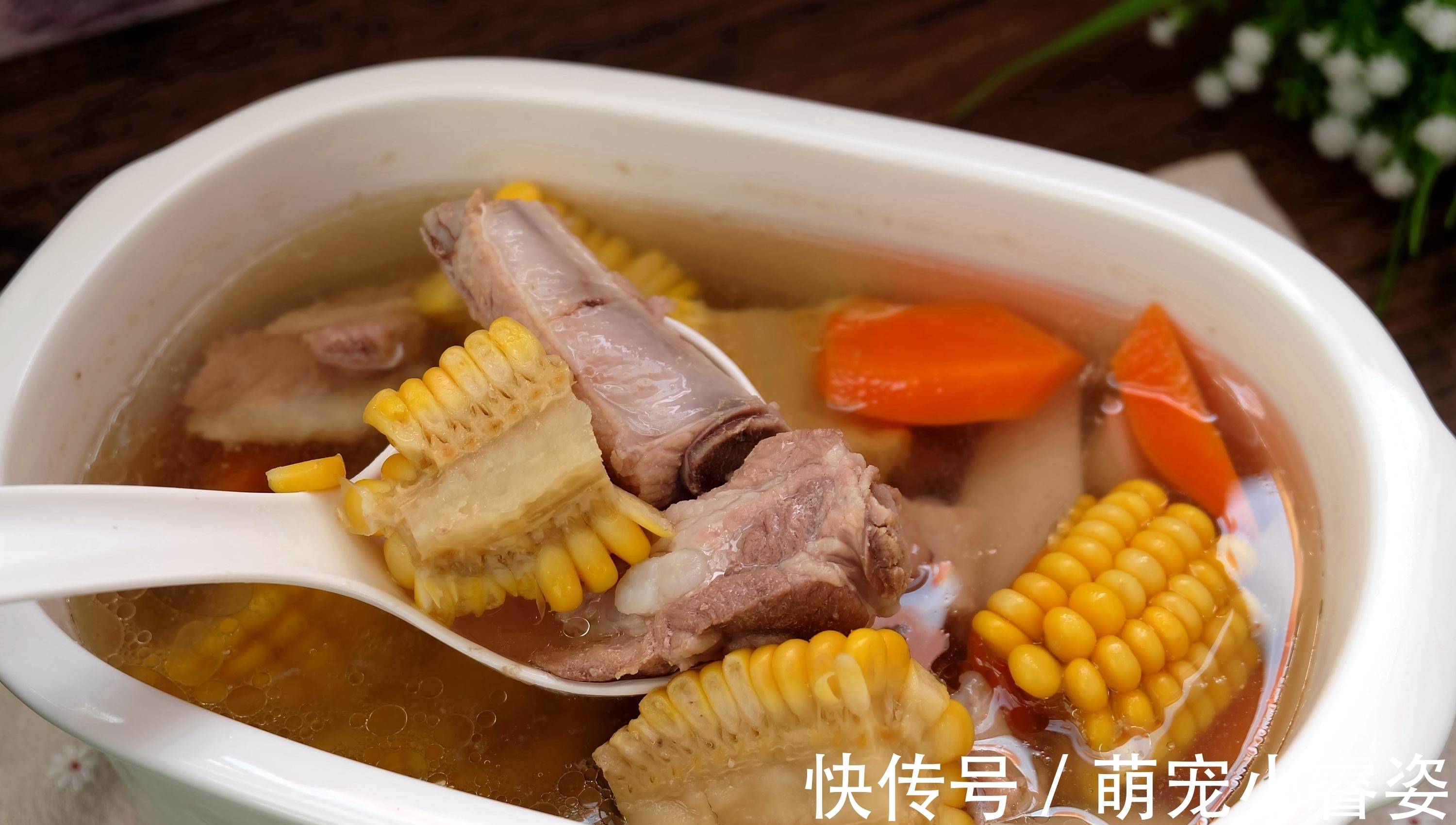 家里有两个孩子,做饭不能凑合,厨艺不高也能做美食,轻松又省力