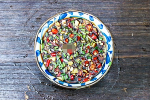 皮冻|这东西女人常吃,皮肤就像剥了壳的鸡蛋,又白又嫩又光滑!