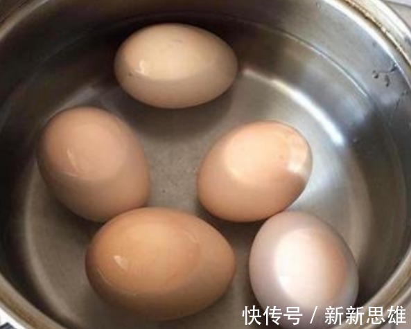 绿膜|经常吃此种鸡蛋,会诱发肠癌营养师来科普一下