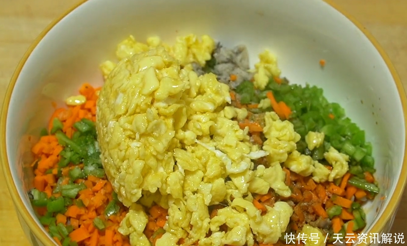 不到|我家经常做这款馅饼,成本不到10元,薄皮大馅,每次至少吃5张