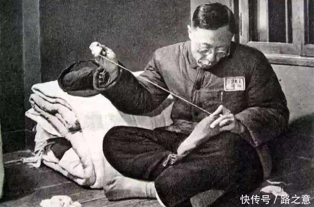 李国雄|溥仪写自传,显“进步”,曾把乾隆用的三颗印捐献给抗美援朝