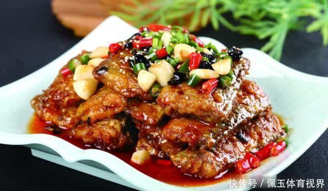  试试|排骨不知道怎么做才好吃那就试试这种做法吧，特别好吃