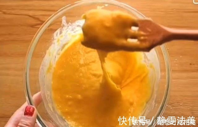 打发器|不用烤箱和打发器，也能做出蓬松渲染的蛋糕，慢妈教你做法零失败