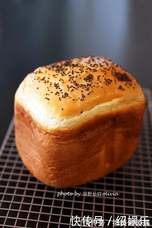 奶香土司|不用揉不整形的面包，一次成功，简单好吃！