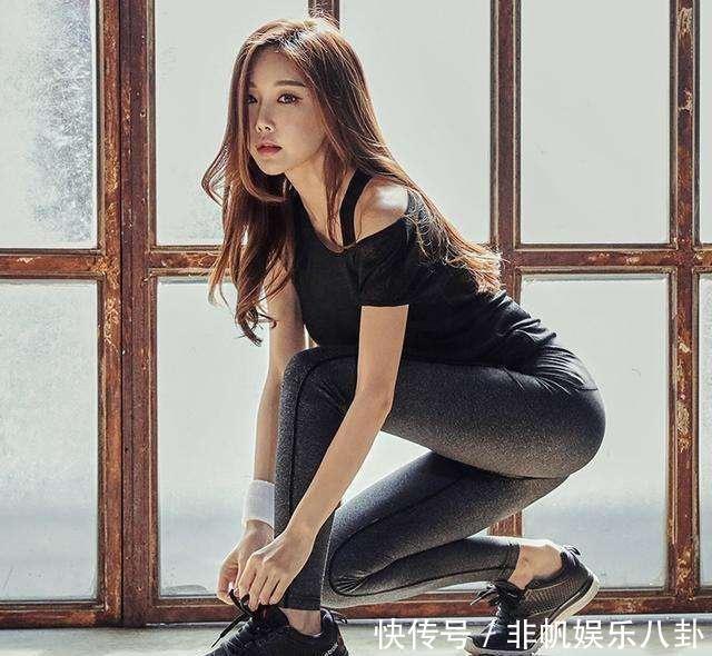 时尚 紧身打底裤穿出迷人腿型,展现潮流新风尚,凸显你的气质