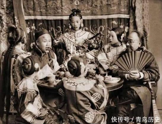 厉害|五张清末时期真实照片 图四清朝最厉害女人, 图五显然富贵人家!