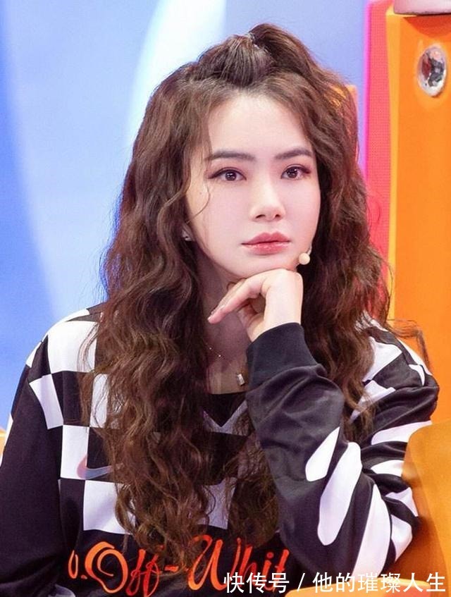 发型|发型师透露这3种发型留久了,“发际线”易上移,特别最后一种!