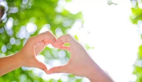 胰腺癌晚期，放弃手术、放化疗，是对是错？