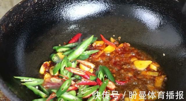 爆炒|别总是大鱼大肉,教你杏鲍菇新鲜吃法,好吃过瘾,快来试试吧