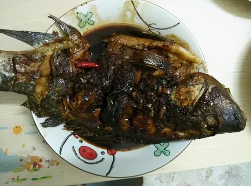 鱼类|吃鱼对身体有害？提醒：这4种鱼尽量少吃，或会加重身体负担