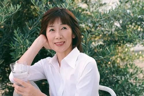 肝脏|“老得慢”的女人，大多有2个共同点，若你能坚持，或会更显年轻