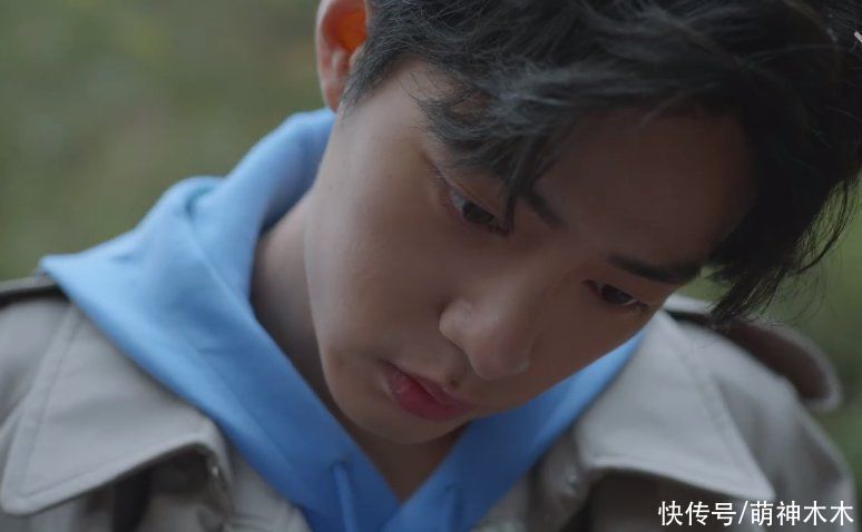 肖战《奇妙之城》接地气,撸猫开车回忆往事,自曝吃火锅拉肚子