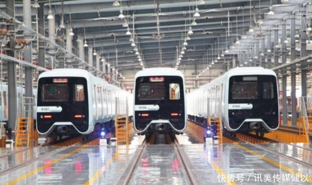 中年|参观完哈尔滨市再去丽江旅游,感受不一样的风采,邂逅不一样的人