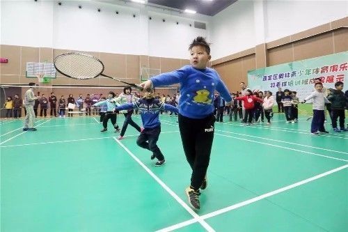 习惯|父亲167cm,母亲156cm,儿子却长到183,有这3个习惯太好了