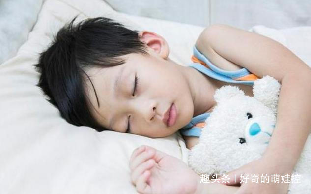 男孩|2020年儿童身高标准,13岁是一个“分水岭”,男孩家长不能马虎了