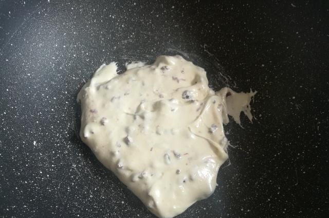 它是新网红饼干,10分钟做好,咬一口咯吱脆,比雪花酥还好吃