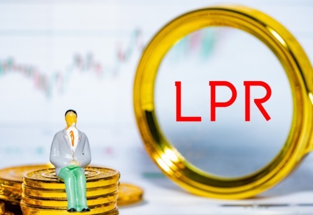 期限|90万的房贷,30年要给银行多少利息内部员工别再多还钱了