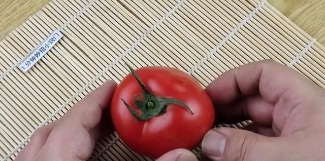 买西红柿，挑选6片叶还是5片叶的菜农挑错了，又硬又柴还难吃