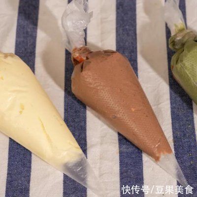 口感|蓬松爆浆！口感绝对惊艳的日式冰奶酪面包