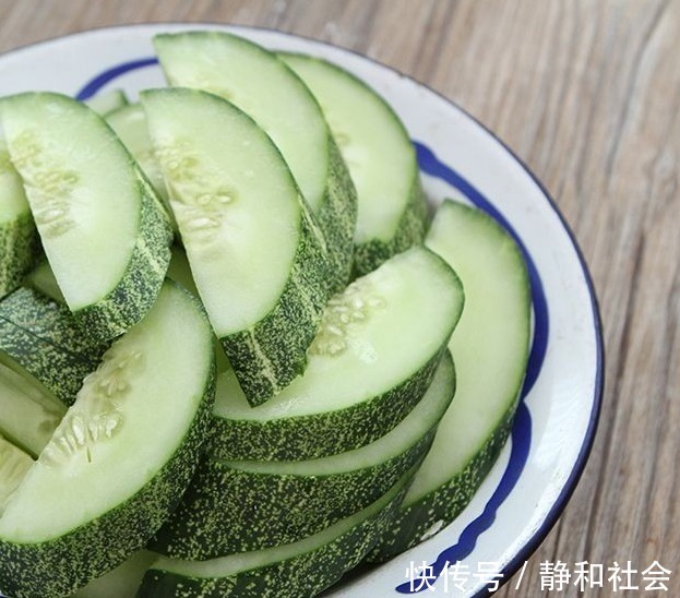 酸黄瓜|黄瓜不要腌着吃了,切片泡一泡,当天做当天吃,无油清爽又解腻