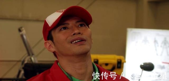 托拉托斯|《泽塔奥特曼》军械库解散,伽古拉找到了新工作!