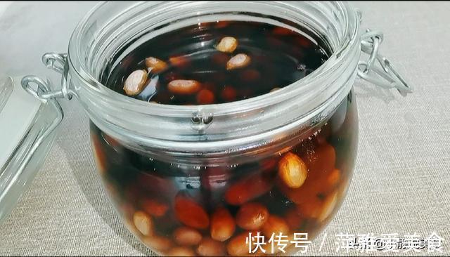 补药一堆不如一把花生,教你养生吃法,每天几粒,胃口大开睡眠好