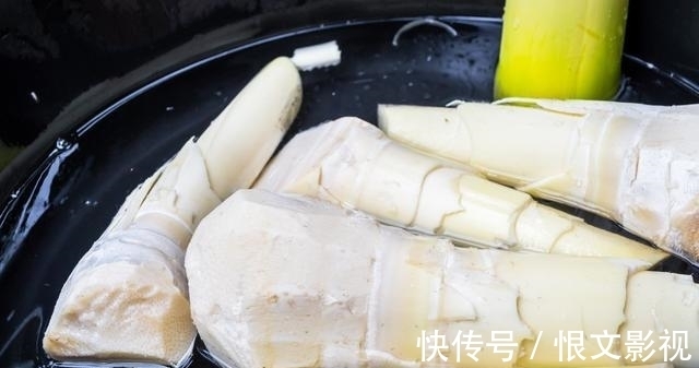 草酸|怎样煮才能把春笋的“怪味”去除，究竟是什么物质导致了笋的“怪味”？