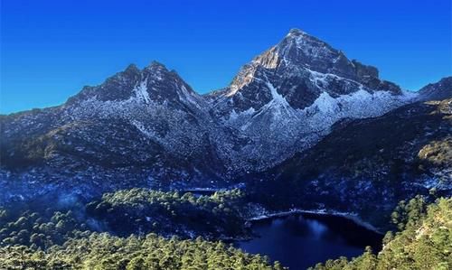 「螺髻山」山高水长花更艳