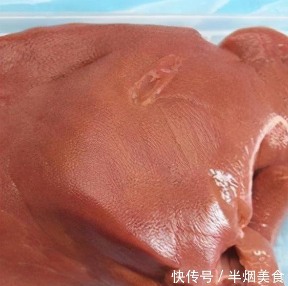 秘制诱钓结合的天然腥味鱼饵,鲫鱼鲤鱼抢着吃,制作简单实用!