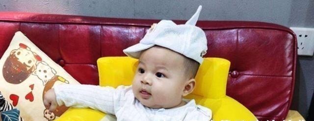 康明斯|宝宝多大能听懂大人说话?到这个月龄后,父母就别在娃面前争吵了