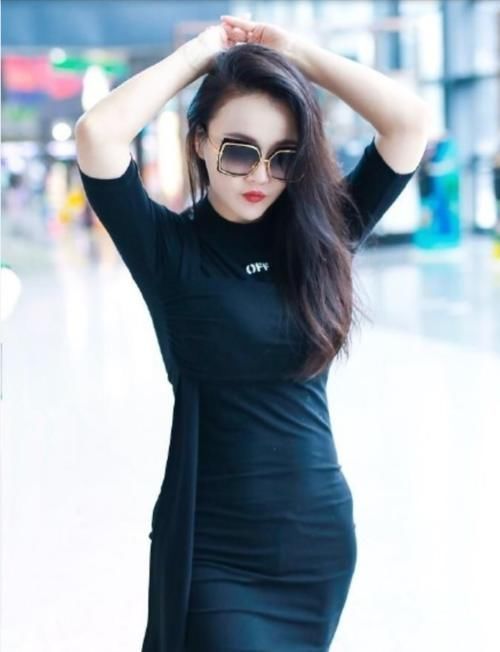 打底裤 女神穿搭:清秀端庄的紧身打底裤美女,天生丽质,格外讨人喜爱