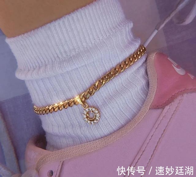 贝壳帽|大肠发圈、鲨鱼夹又过时了?这4款神仙好物才是真洋气