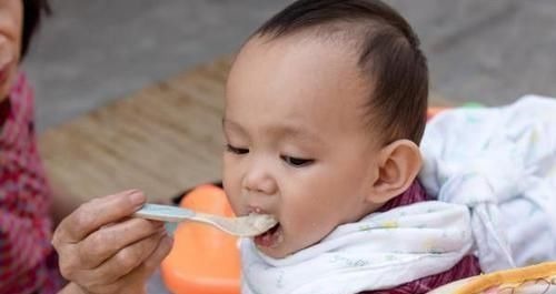 损伤|孩子多大能开始加盐,越晚越好?儿科医生:多数家长都做错了