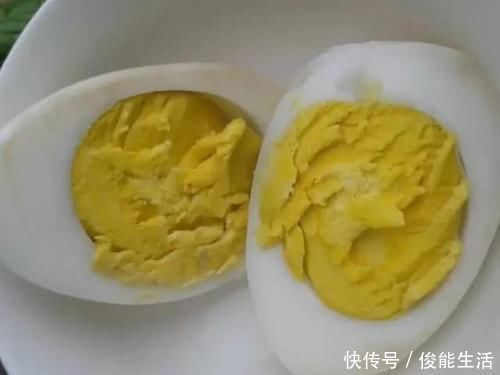 鹅蛋|女人怀孕后,4种“零食”尽量吃,婴儿出生后或像洋娃娃一样漂亮