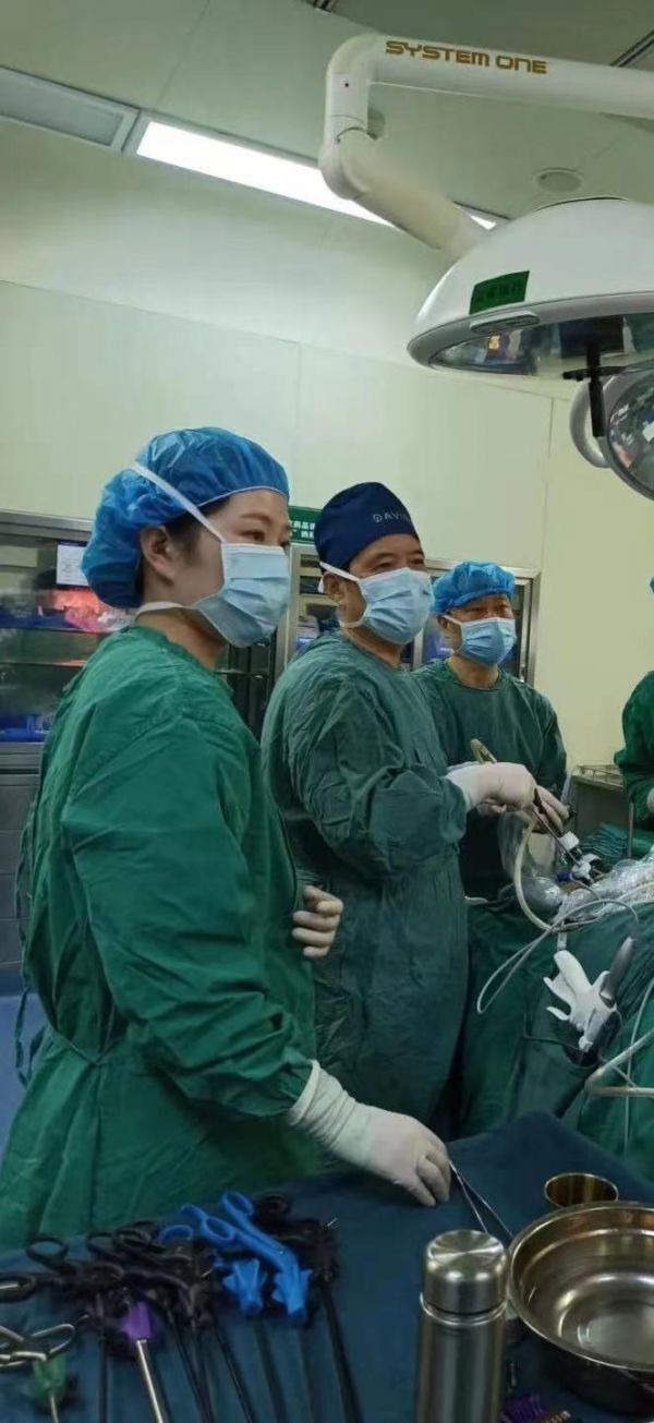 手术|102岁老人完成胆囊切除手术康复出院
